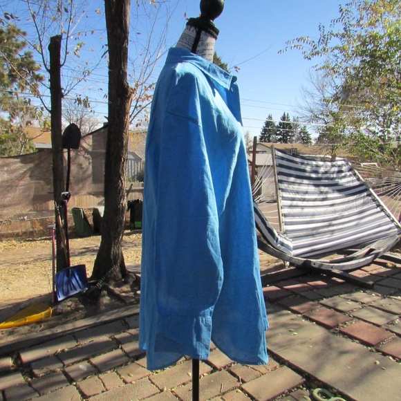 H&M Blue Button Down Oversized Linen Shirt - Picture 4 of 7